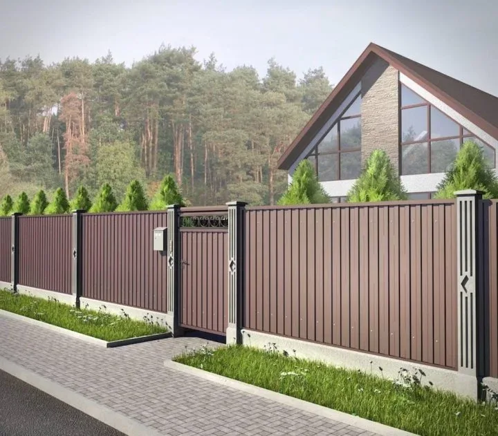 Реальный монтаж забора